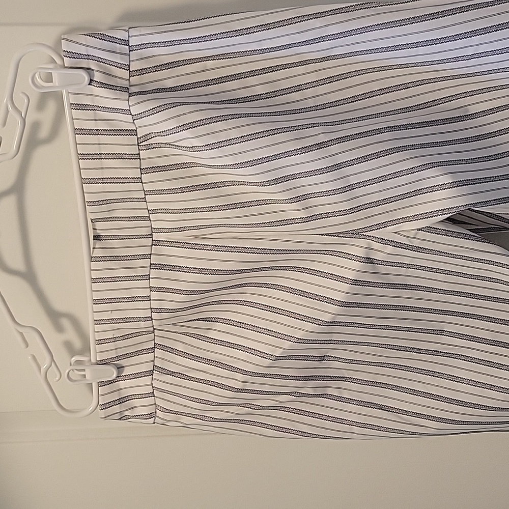 Ladies black and white stripped ankle length pants - Picture 5 of 6